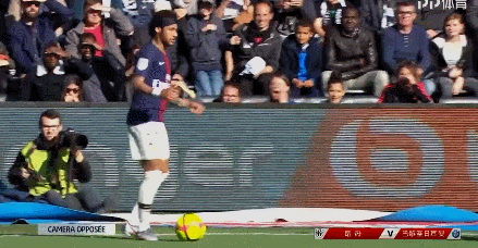 争四格局大乱，曼联3场不败，积分追平切尔西，与欧冠区只差1分（英超争四风云突变：曼联豪取三轮不败，积分追平切尔西，距欧冠仅差1分）