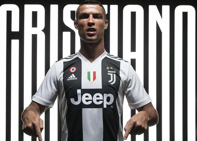 埃姆雷-詹：我还没有恢复到100%；我在中后卫位置上感觉很舒适（埃姆雷-詹：尚未恢复至100%，但踢中后卫让我很舒服）