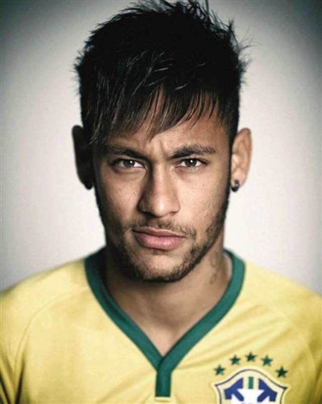 卢卡斯-恩梅加：以维尔茨的实力肯定能立足英超，他需要适应（卢卡斯-恩梅加：维尔茨实力足以立足英超，但还需要适应）